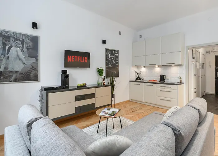 Lumina Near Old Town In Apartmán Varšava