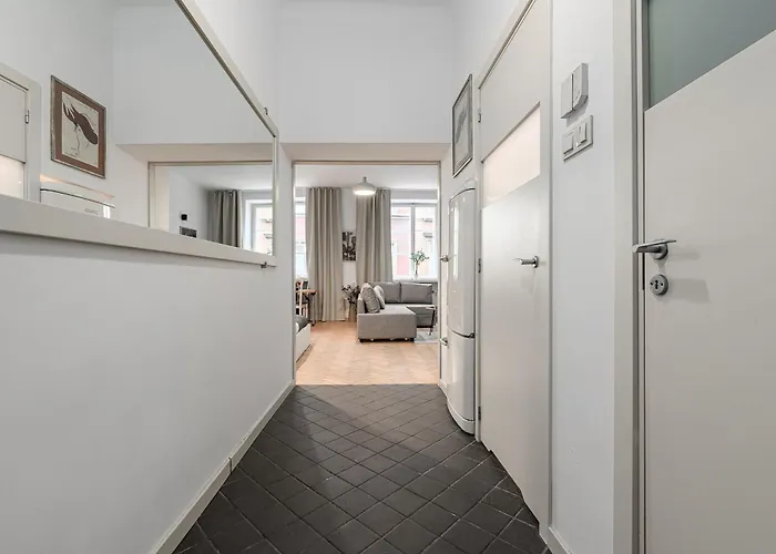 Lumina Near Old Town In Διαμέρισμα