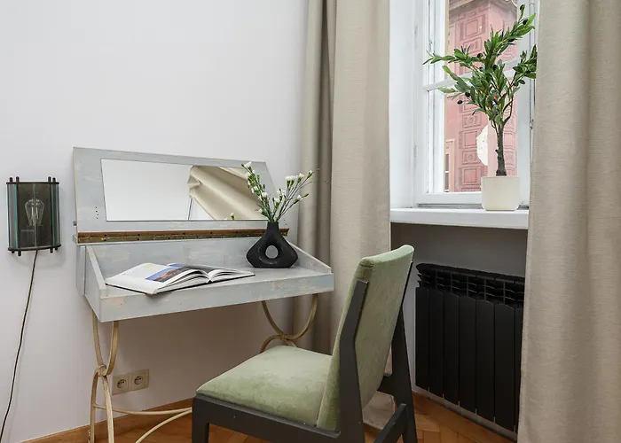 Appartement Lumina Near Old Town In *